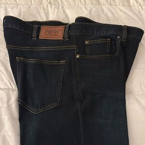 Like “new” Men’s Jos.A.Bank Navy Collection Tailored Fit Denim